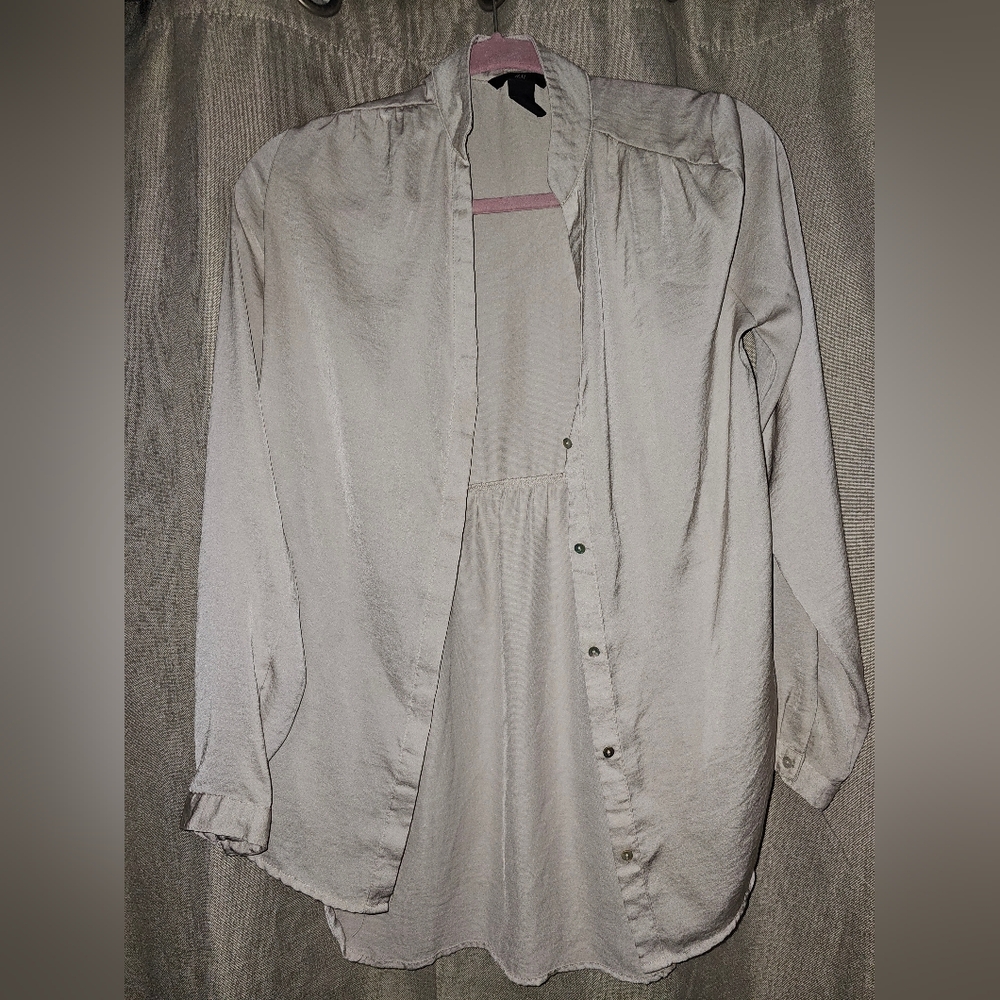 H&M Cream button up blouse